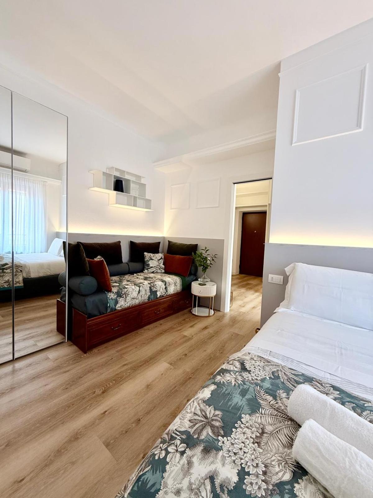 Apartment Casa Estia - Mico, Citylife, San Siro, Elegance And Comfort In The Heart Of Milan
